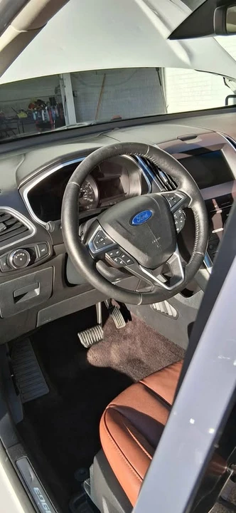 2016 Ford Edge - Image 16 of 19