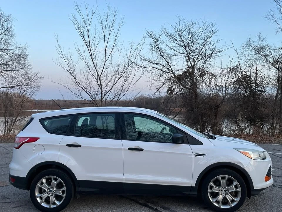 2016 Ford Escape - Image 2 of 19
