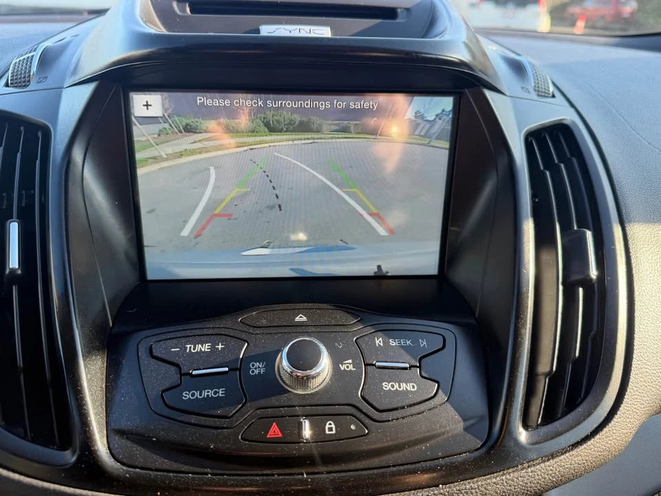 2016 Ford Escape - Image 15 of 20