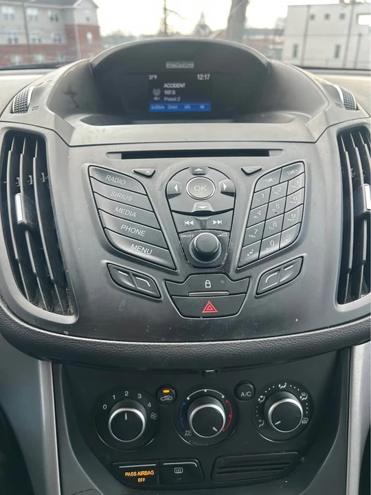 2016 Ford Escape - Image 16 of 17