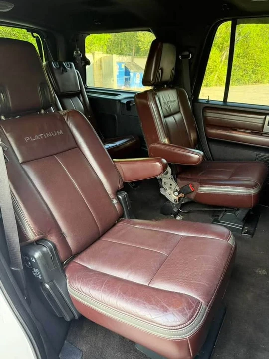 2016 Ford Expedition 3rd Gen - Image 11 of 13