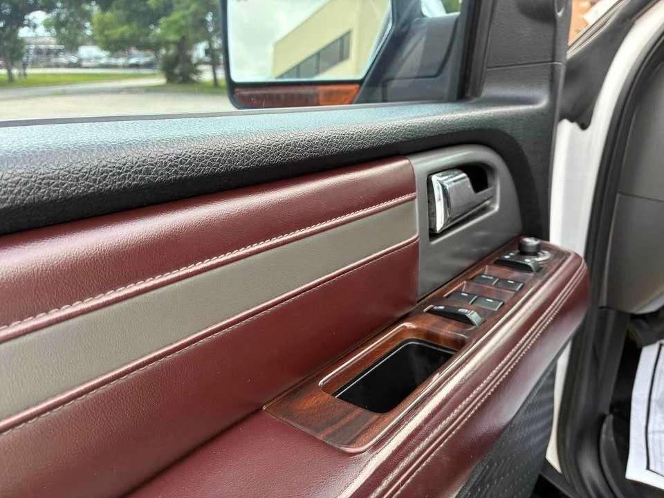 2016 Ford Expedition 3rd Gen - Image 10 of 20