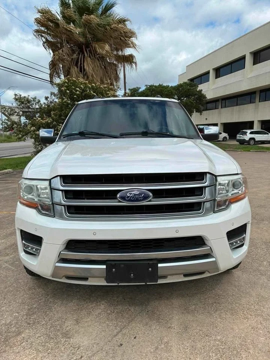 2016 Ford Expedition 3rd Gen - Image 4 of 20