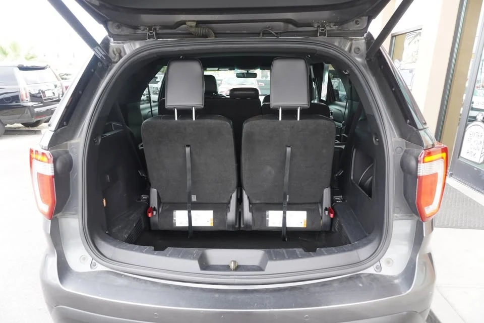 2016 Ford Explorer 5th Gen - Image 6 of 16