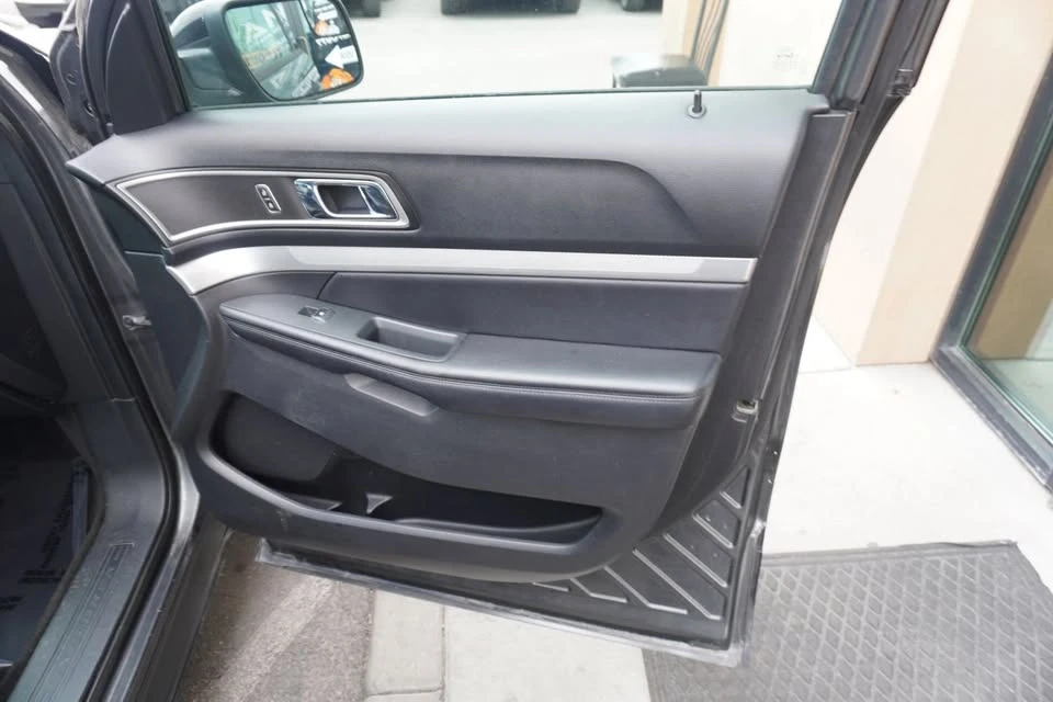 2016 Ford Explorer 5th Gen - Image 13 of 16