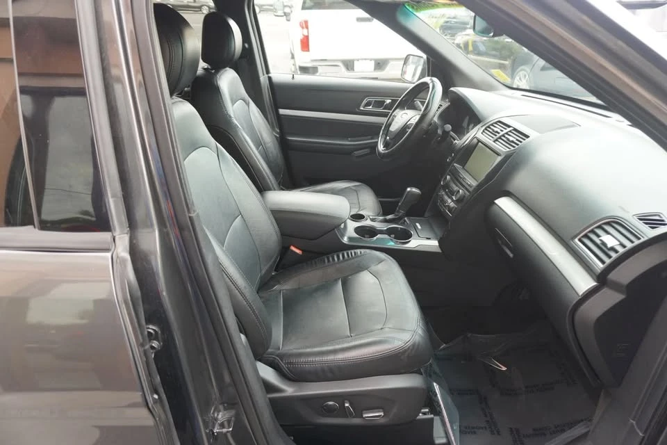 2016 Ford Explorer 5th Gen - Image 12 of 16