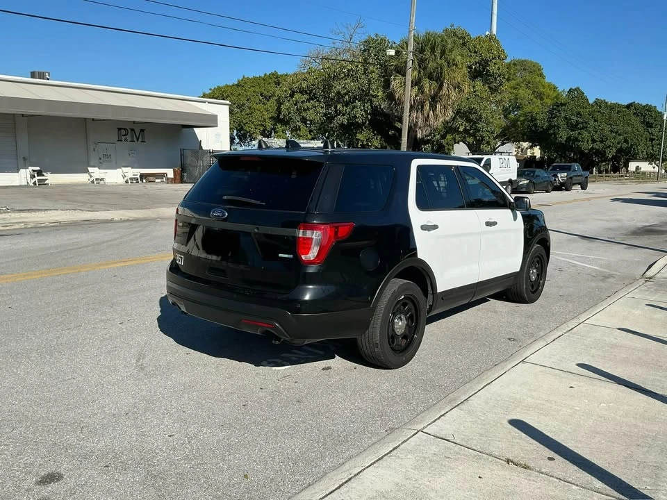 2016 Ford Explorer 5th Gen - Image 6 of 6