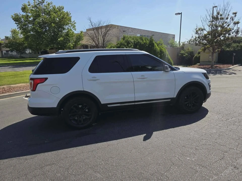 2016 Ford Explorer 5th Gen - Image 2 of 11