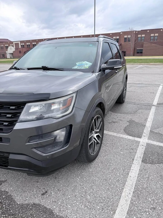 2016 Ford Explorer 5th Gen - Image 1 of 20