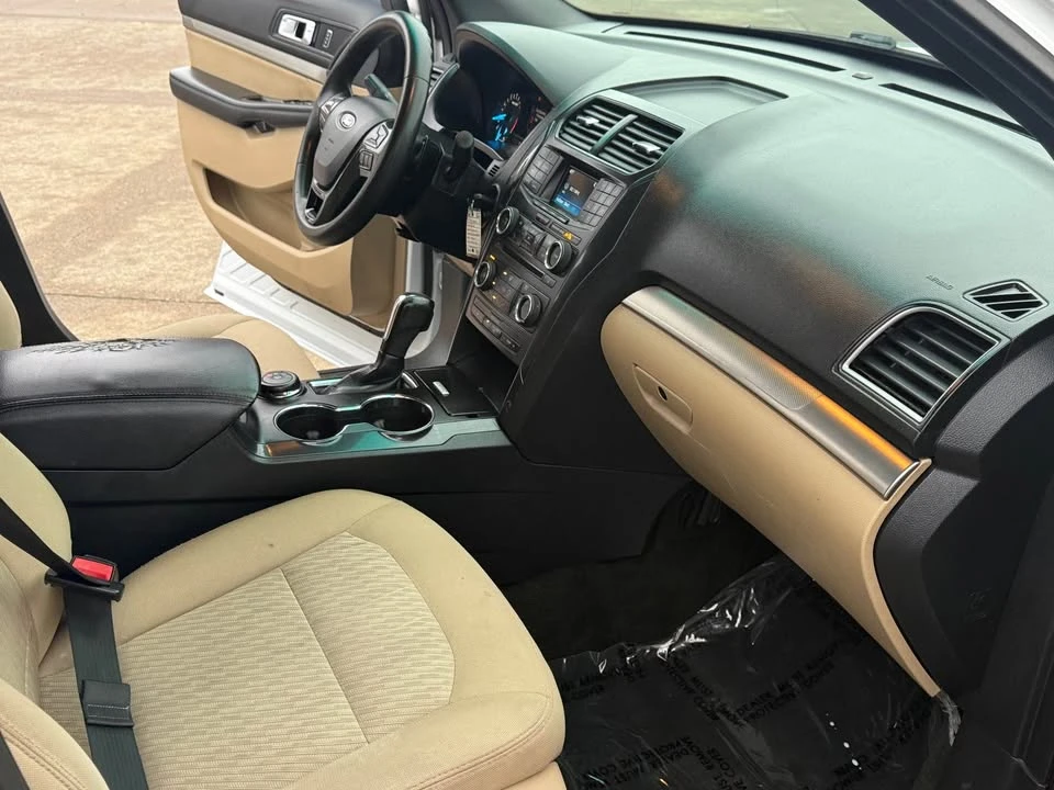 2016 Ford Explorer 5th Gen - Image 19 of 20
