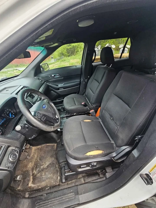 2016 Ford Explorer 5th Gen - Image 7 of 10
