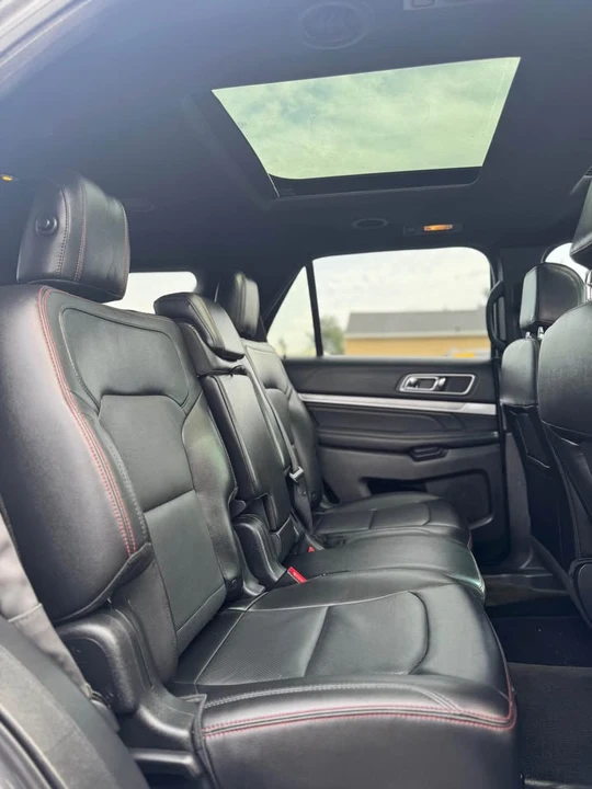 2016 Ford Explorer 5th Gen - Image 10 of 20