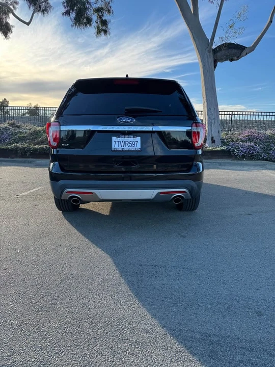 2016 Ford Explorer 5th Gen - Image 4 of 12