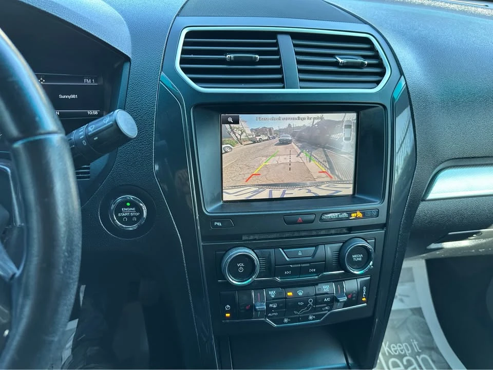2016 Ford Explorer 5th Gen - Image 9 of 12