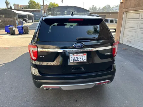 2016 Ford Explorer 5th Gen - Image 2 of 12