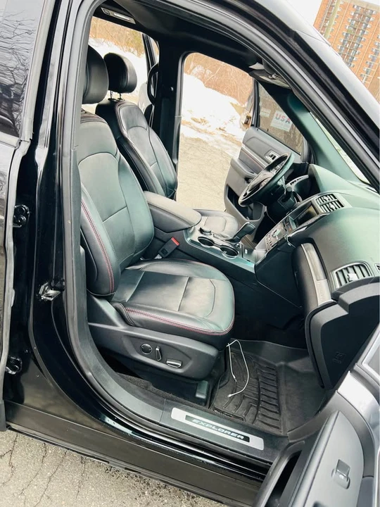 2016 Ford Explorer 5th Gen - Image 11 of 17