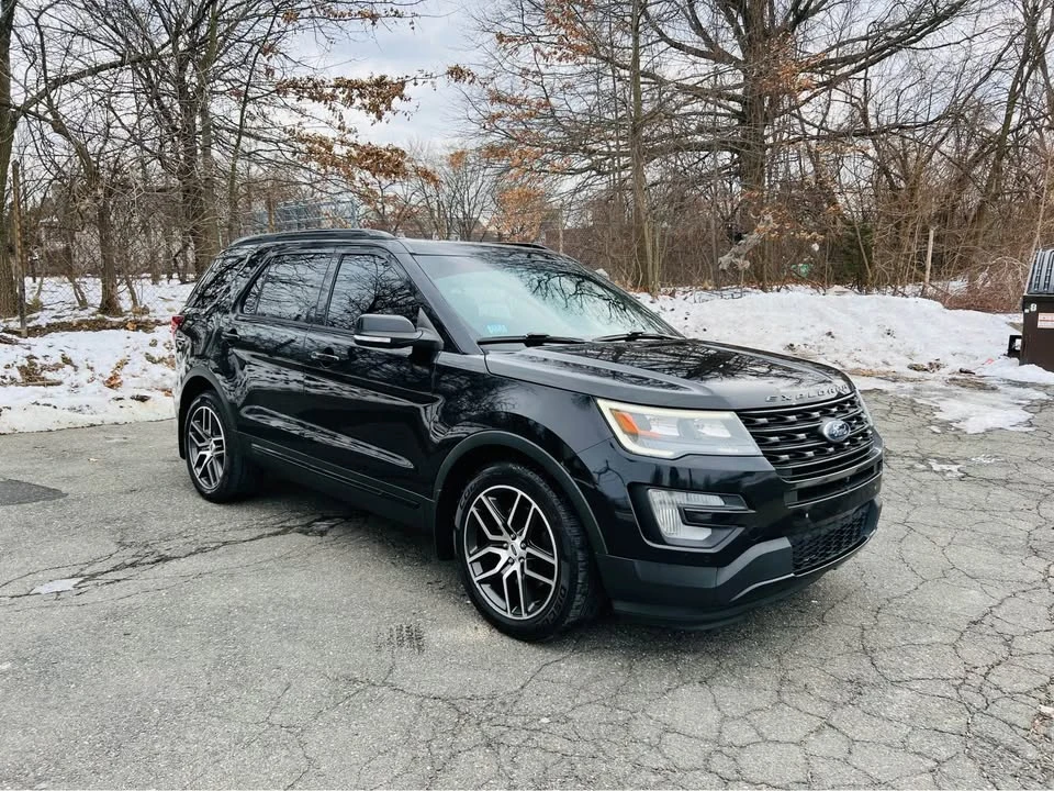 2016 Ford Explorer 5th Gen - Image 4 of 17