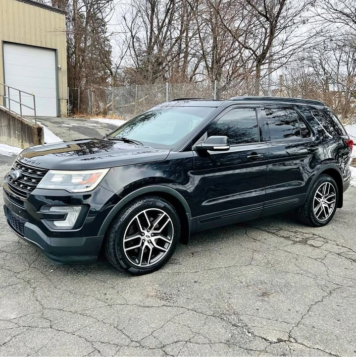 2016 Ford Explorer 5th Gen - Image 1 of 17