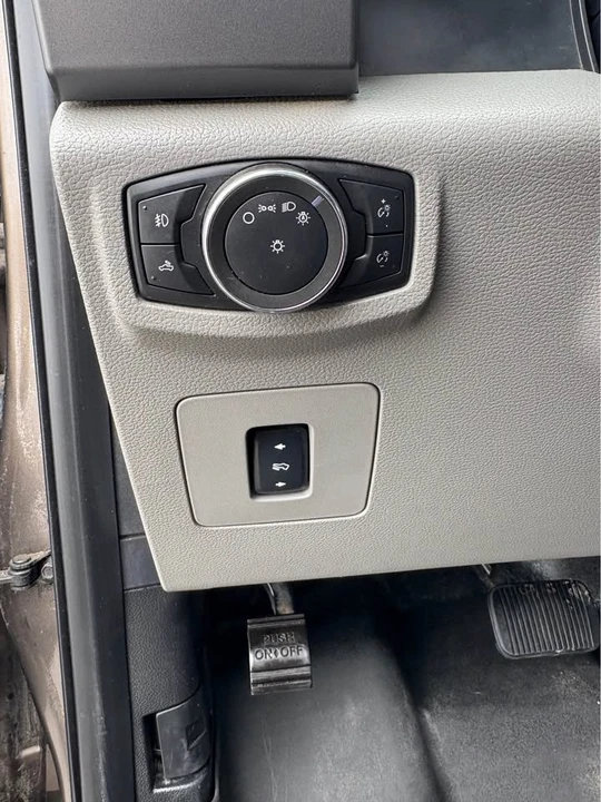 2016 Ford F-150 13th Gen - Image 14 of 19