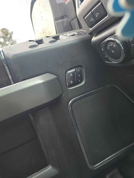 2016 Ford F-150 13th Gen - Image 16 of 19
