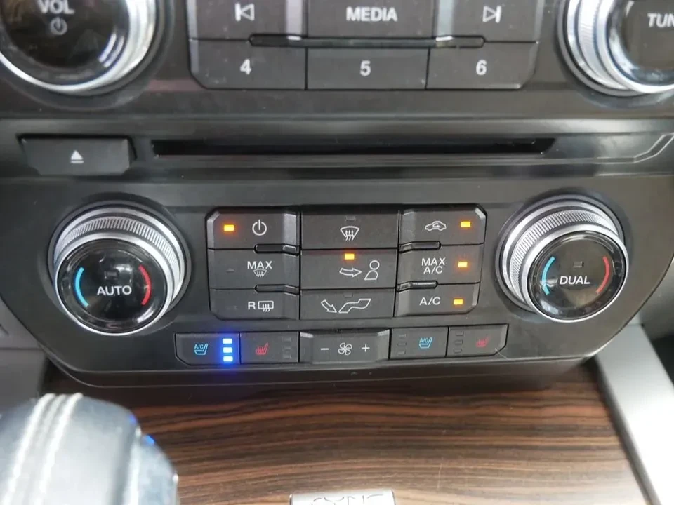 2016 Ford F-150 13th Gen - Image 18 of 20