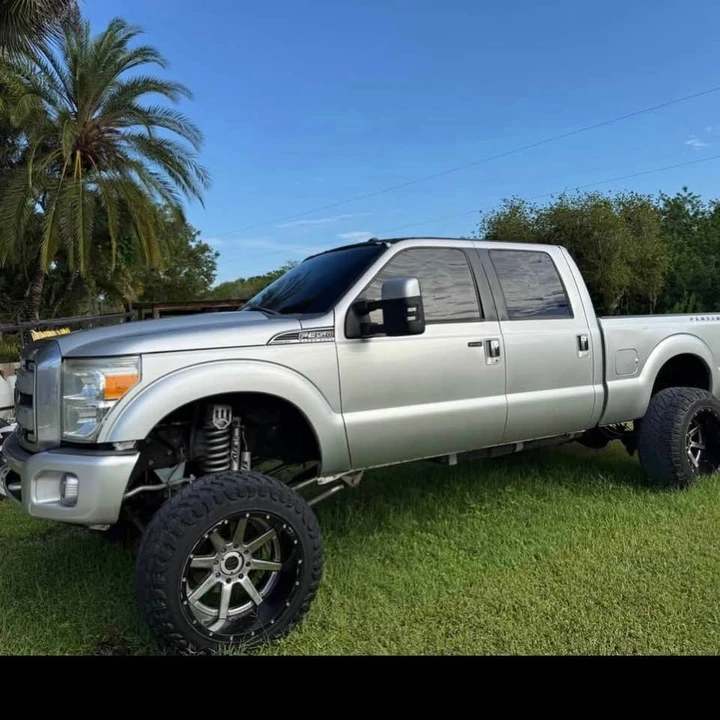 2016 Ford Super Duty 3rd Gen - Image 2 of 3