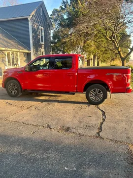 2016 Ford F150 XLT Crew Cab