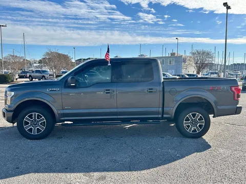 2016 Ford F150 SuperCrew Cab XLT Pickup