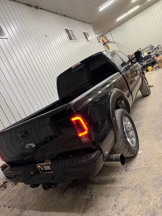 2016 Ford Super Duty 3rd Gen - Image 11 of 15