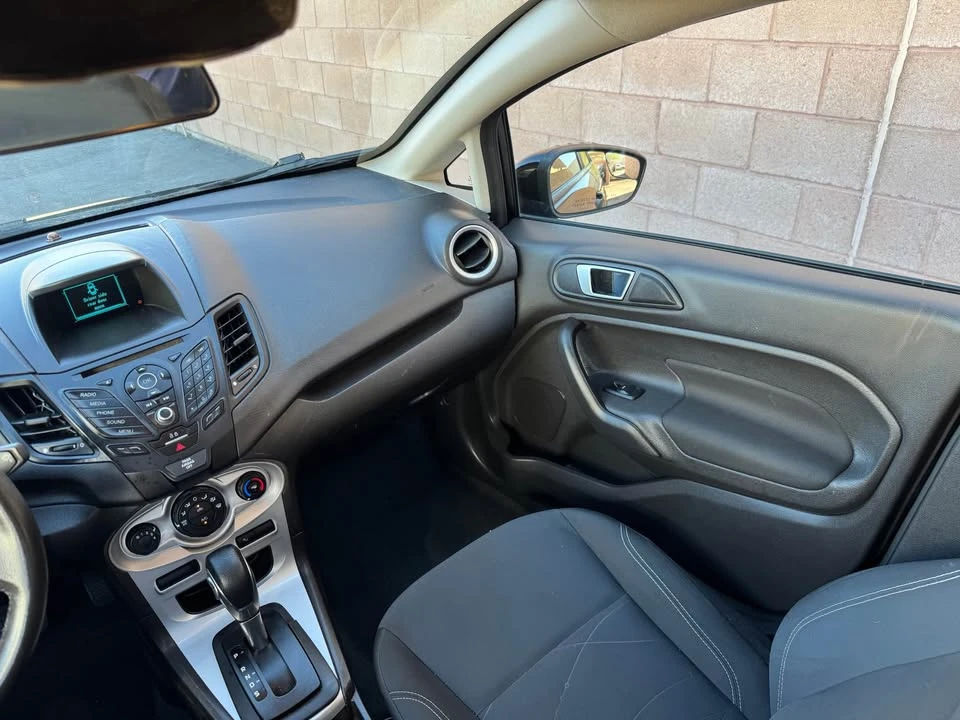 2016 Ford Fiesta - Image 6 of 10
