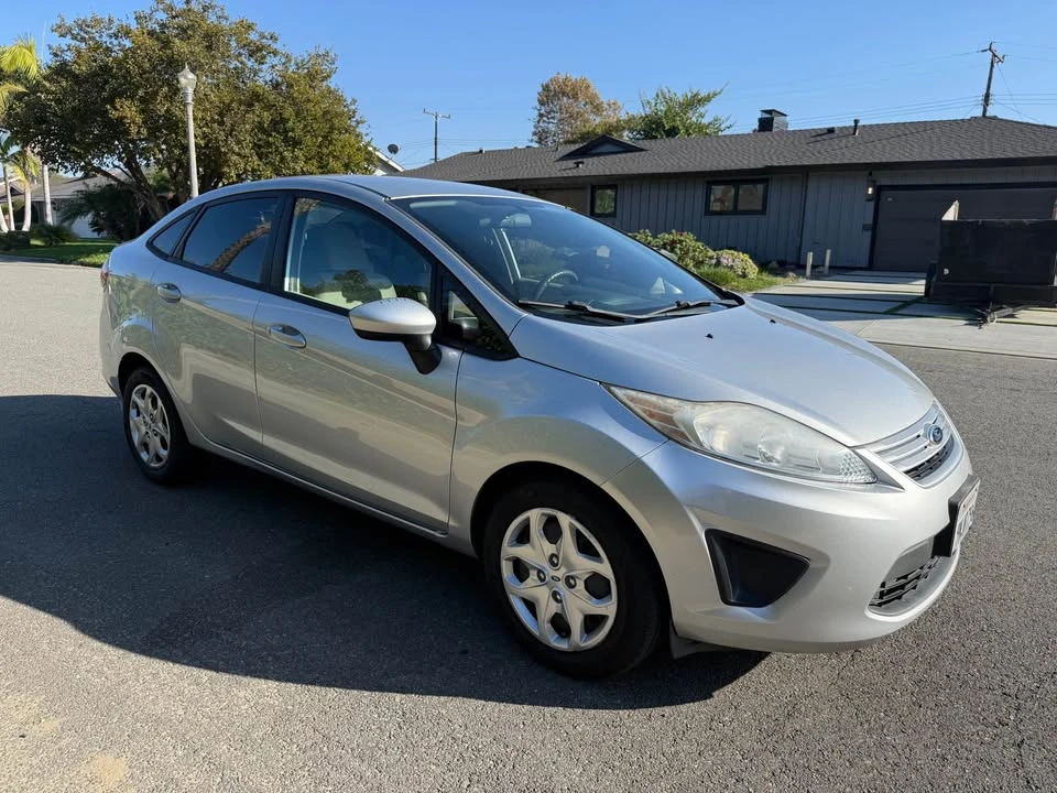 2016 Ford Fiesta - Image 3 of 8