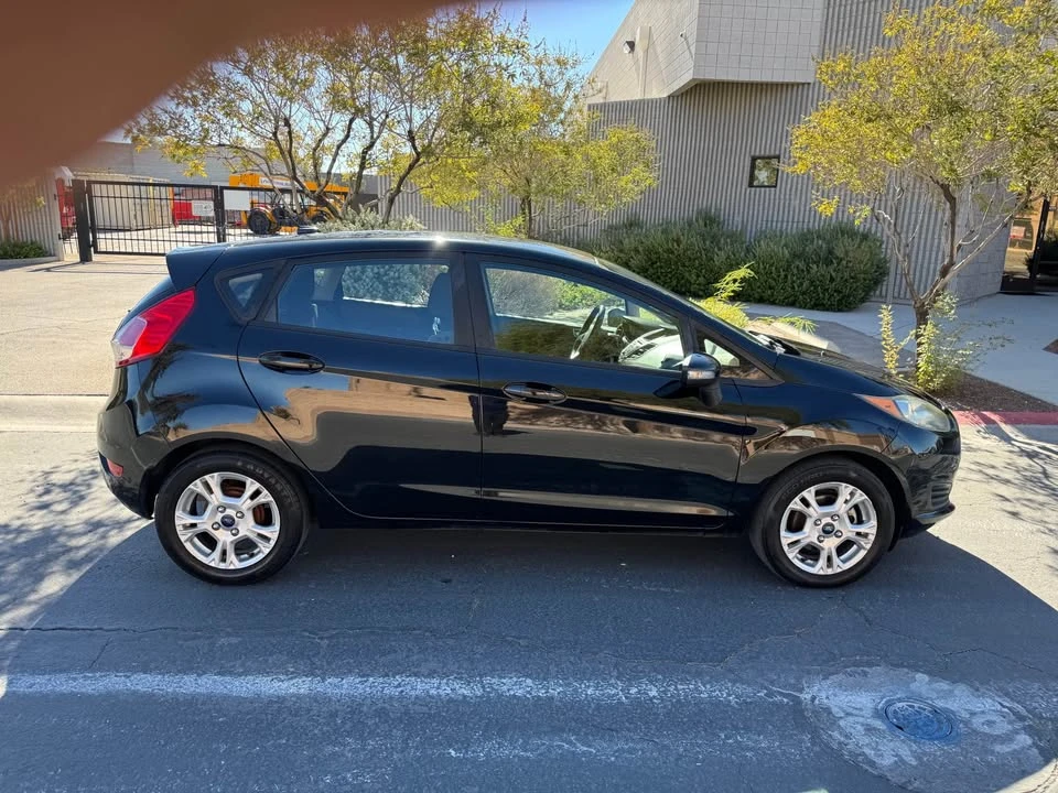 2016 Ford Fiesta - Image 5 of 10