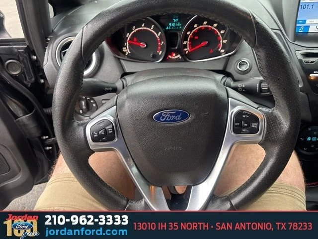 2016 Ford Fiesta - Image 17 of 19
