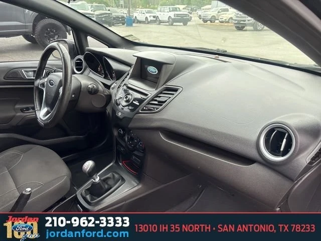 2016 Ford Fiesta - Image 11 of 19
