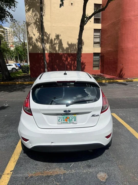 2016 Ford Fiesta - Image 3 of 11