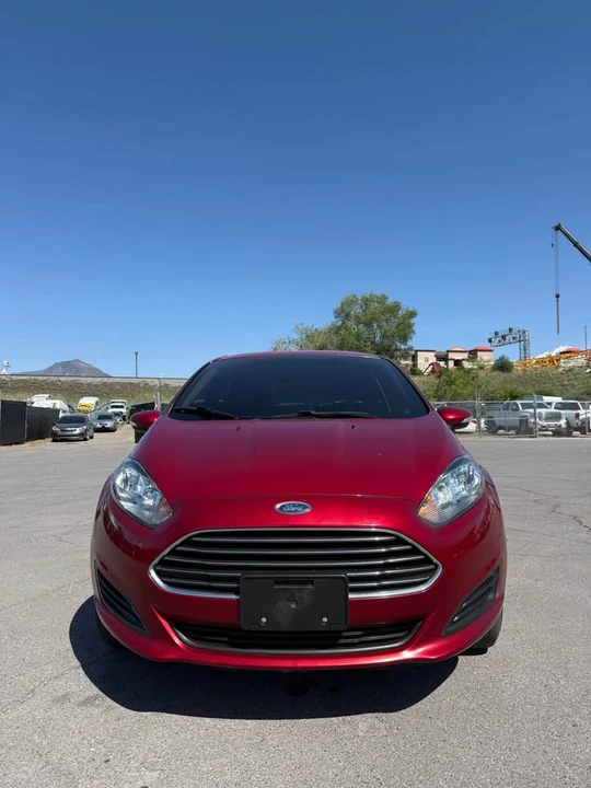 2016 Ford Fiesta - Image 2 of 9