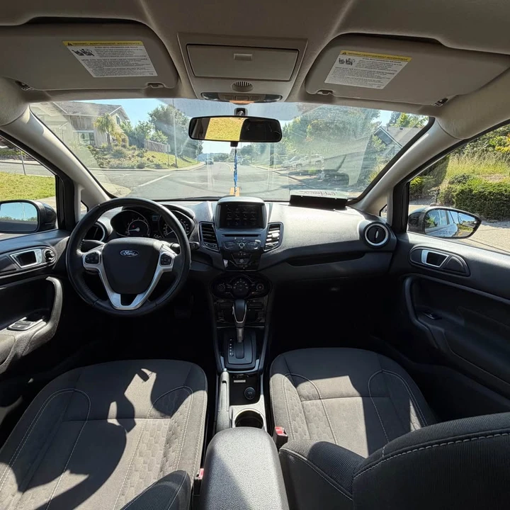 2016 Ford Fiesta - Image 13 of 18