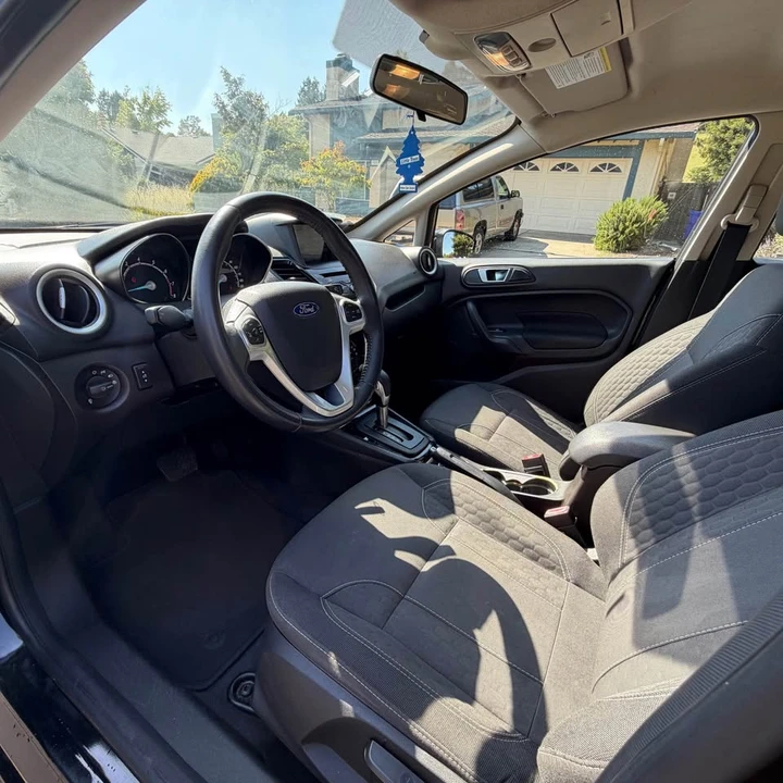 2016 Ford Fiesta - Image 9 of 18