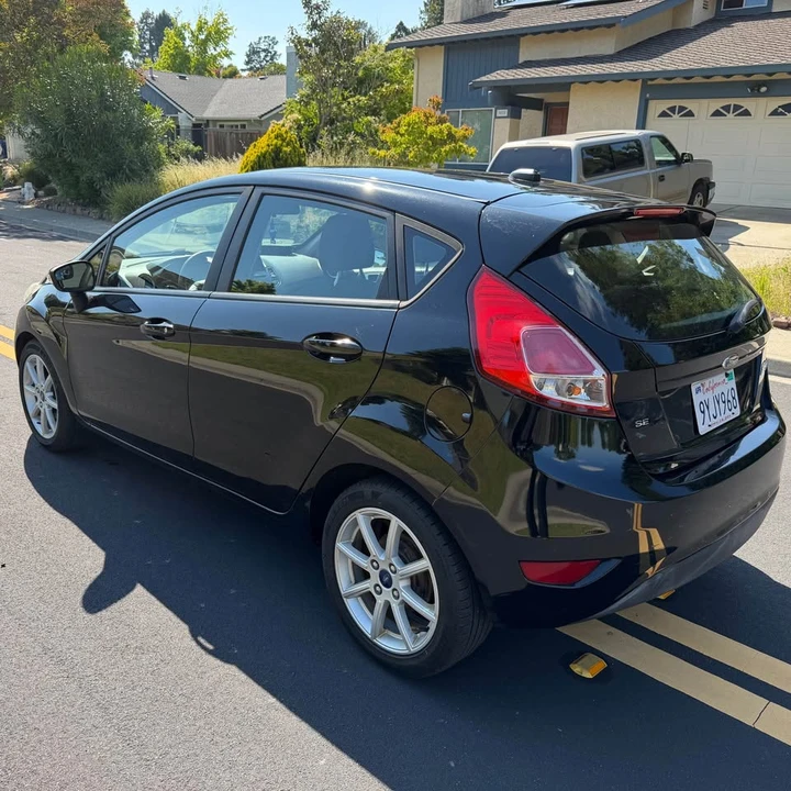 2016 Ford Fiesta - Image 8 of 18
