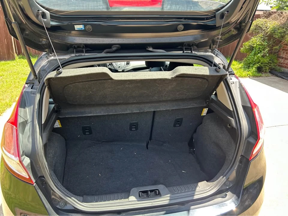 2016 Ford Fiesta - Image 10 of 13