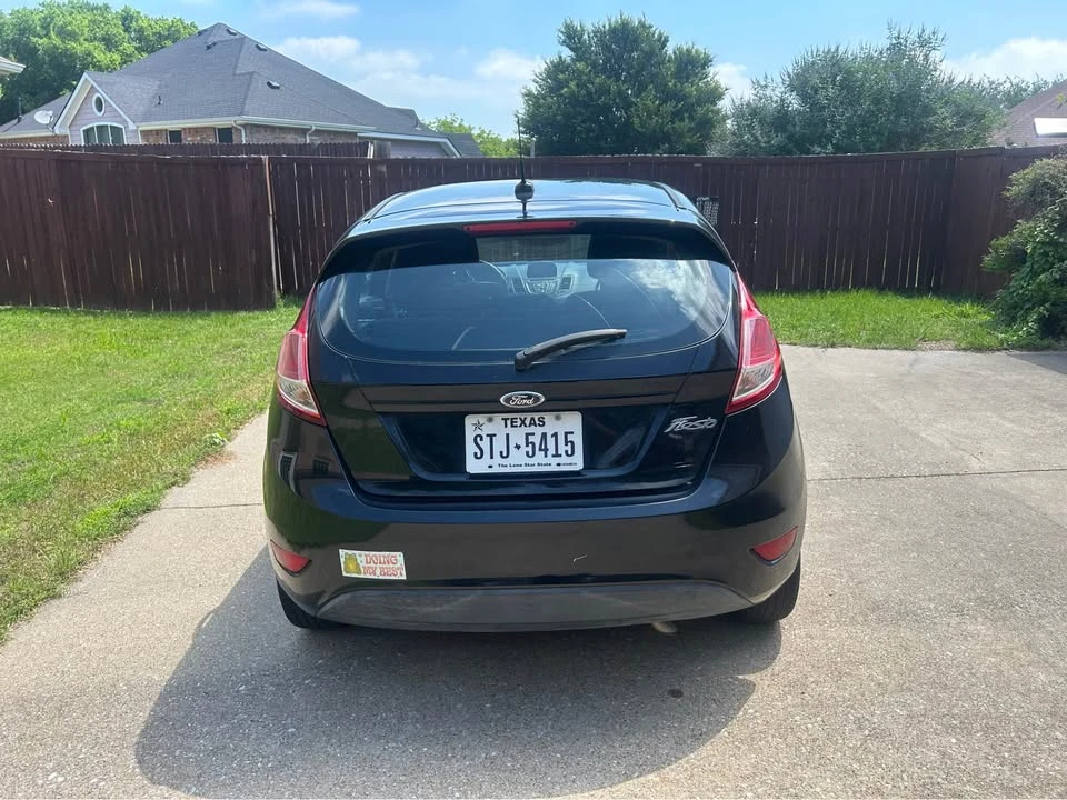2016 Ford Fiesta - Image 2 of 13