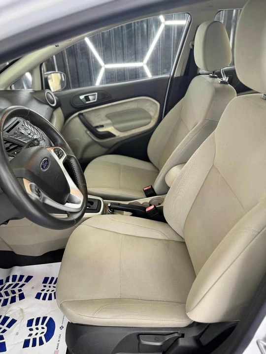 2016 Ford Fiesta - Image 10 of 13