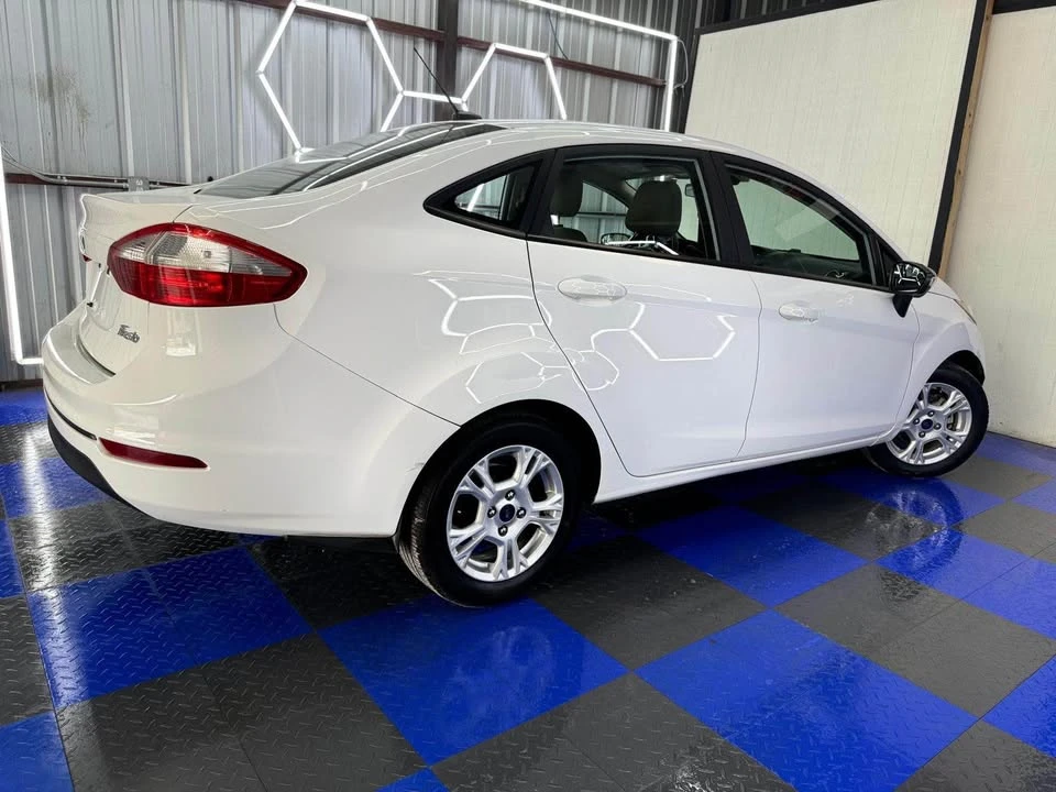 2016 Ford Fiesta - Image 4 of 13