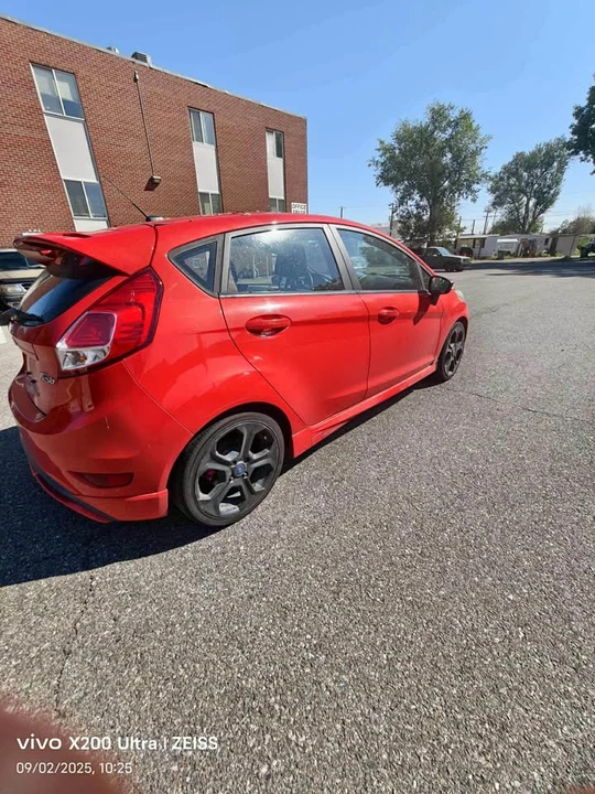2016 Ford Fiesta - Image 6 of 11