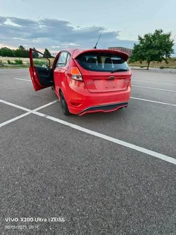 2016 Ford Fiesta - Image 2 of 11
