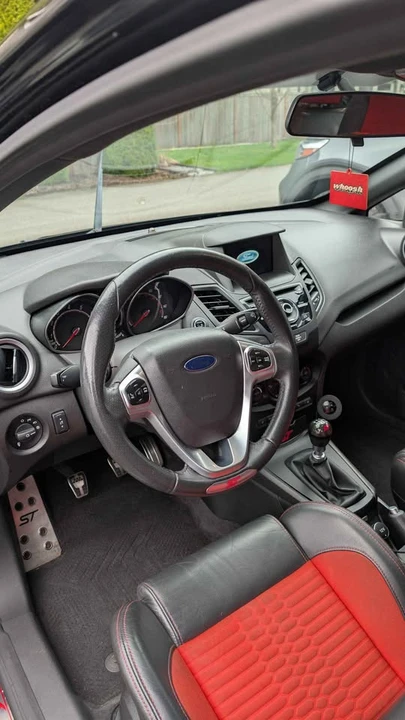 2016 Ford Fiesta - Image 6 of 10