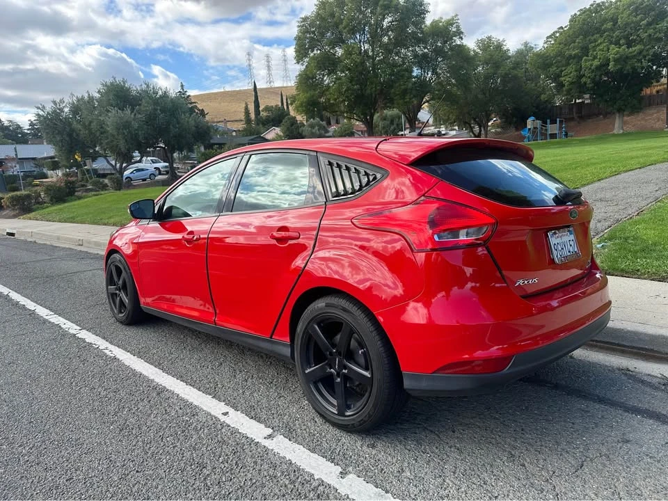 2016 Ford Focus 3rd Gen - Image 9 of 11