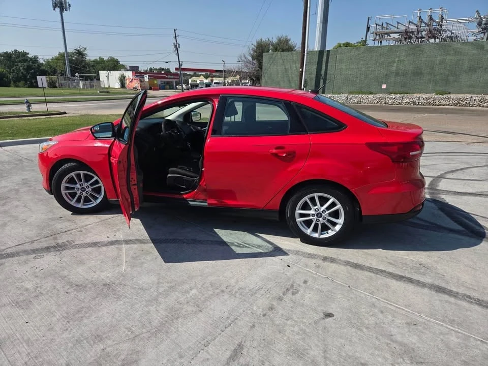 2016 Ford Focus 3rd Gen - Image 9 of 13
