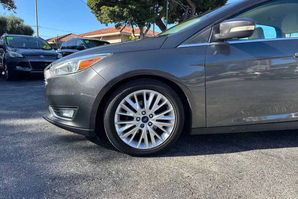 2016 Ford Focus 3rd Gen - Image 8 of 20