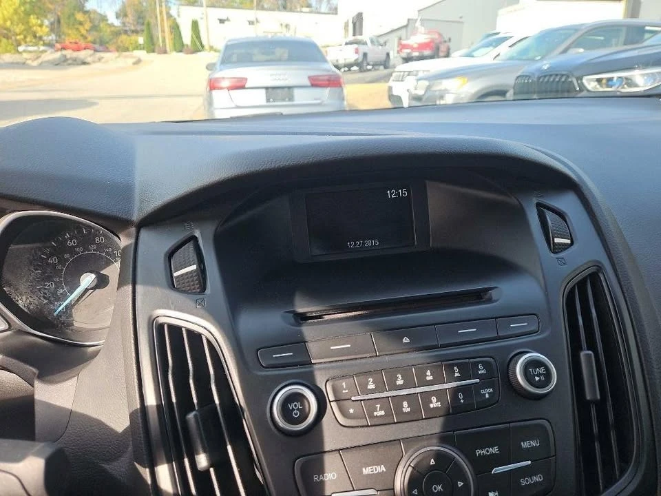 2016 Ford Focus 3rd Gen - Image 8 of 12